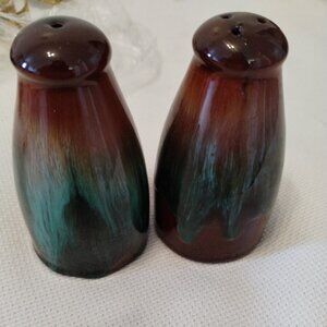 Vintage ceramic salt and pepper shakers